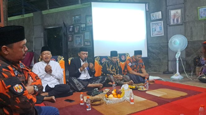 
 .Pemuda Pancasila MPC Sidoarjo Gelar Doa Bersama Menjelang Taun baru 2026.