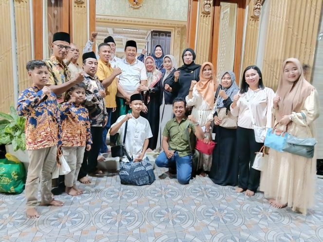 
 Relawan BAS Jalin Anjang Silaturahmi Halal Bihalal Dengan Bupati Sidoarjo H. Subandi di Momen Idulfitri