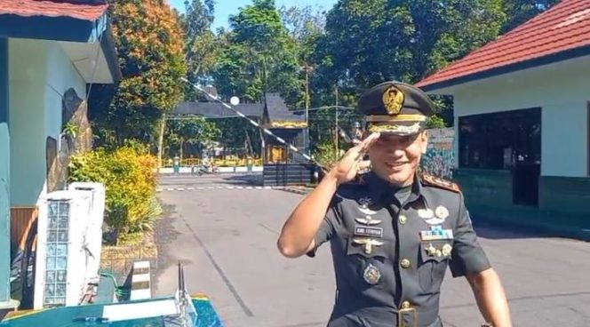 
 Letkol Juni Fitriyan Komandan Yonif 509, Bangga Atas Prajurit Ksatria Condromowo Lolos Seleksi Diktuba TNI AD Gel.II TA 2026
